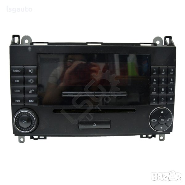 CD плеър Mercedes-Benz A-Class (W169) 2004-2012 ID:105248, снимка 1