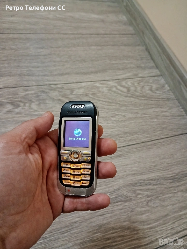Sony Ericsson J300i, снимка 1