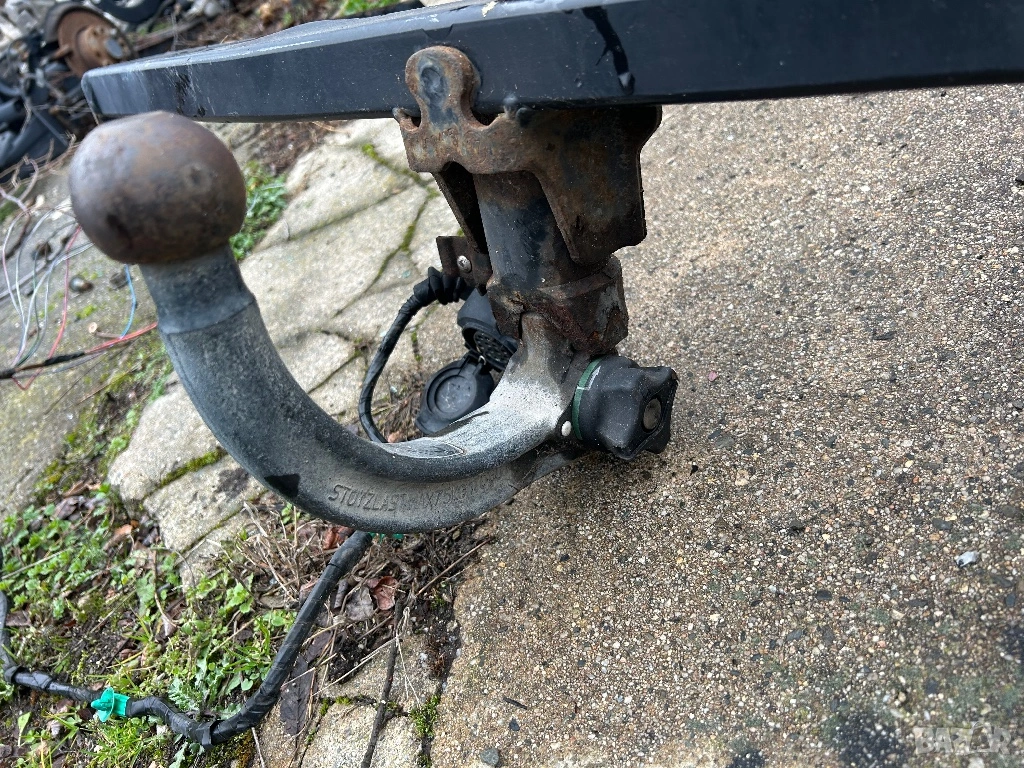 теглич VW Touran 2003-2010 с модул 8E0907383A, снимка 1