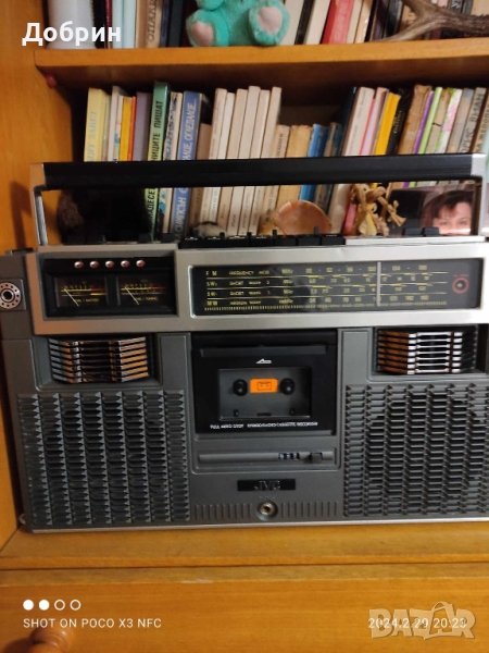 JVC 727, снимка 1