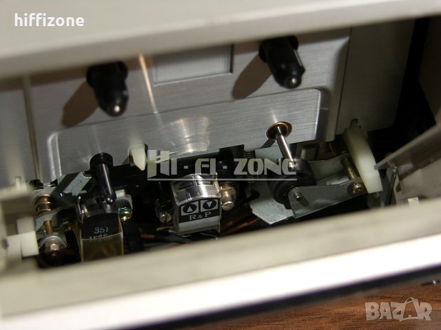 ДЕК  Hitachi d-e65 , снимка 6 - Декове - 40247863