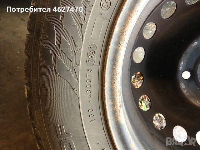 Продава комплект 4 зимни гуми NOKIAN с джанти 15" от Шкода Октавия 2, снимка 4 - Гуми и джанти - 52158079