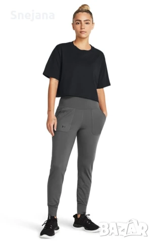 спортен екип under armour за 75лв от 175лв 