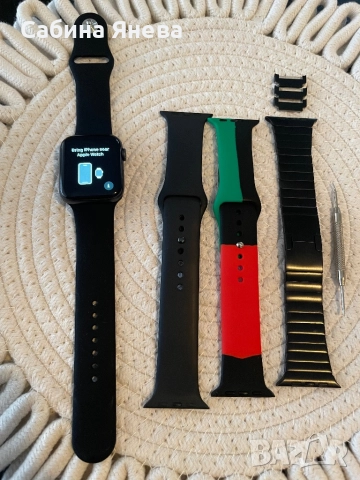 Apple Watch 5 Space black  /44mm/GPS, снимка 2 - Друга електроника - 52663305