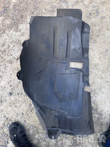 оригинален подкалник мерцедес е класа 2020 година w213 ляв a2386901503, снимка 3 - Части - 49493391