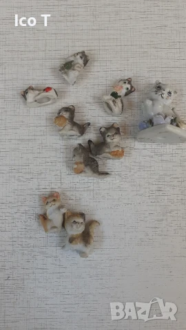 малки порцеланови котета 