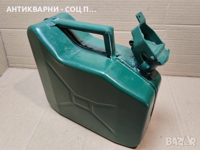 Стара Соц Метална Туба За Гориво / 5 Литра. / НОМЕР 1613., снимка 2 - Антикварни и старинни предмети - 53670644