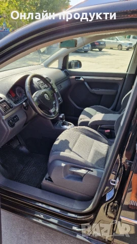 Volkswagen Touran 2.0 TDI Дизел, 170к.с., снимка 10 - Автомобили и джипове - 50630017