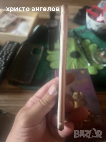Телефон Айфон 8, снимка 5 - Apple iPhone - 56046916