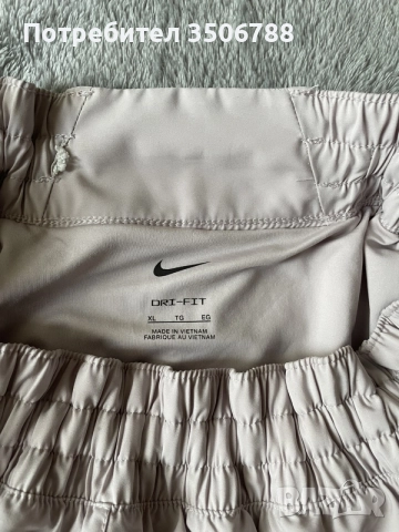 Nike спортни  къси гащи , снимка 3 - Къси панталони и бермуди - 55899461