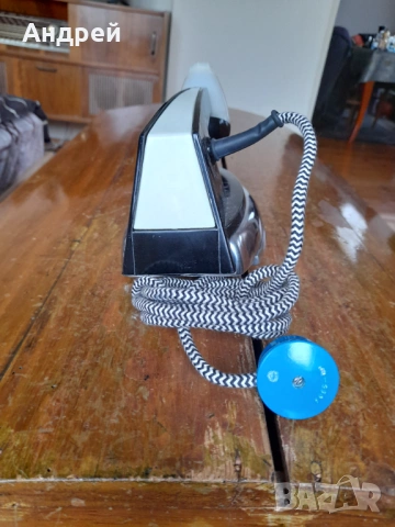 Стара Руска парна ютия #3, снимка 5 - Антикварни и старинни предмети - 53862422