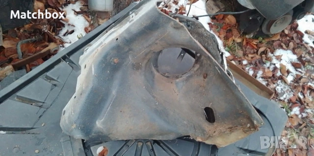 Десен ботуш за Мерцедес 124, снимка 3 - Части - 44585720