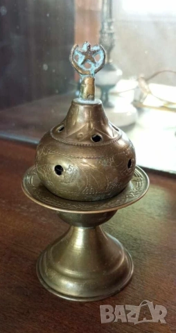Стара църковна кадилница кандило тамянник  с патина  XIX век.