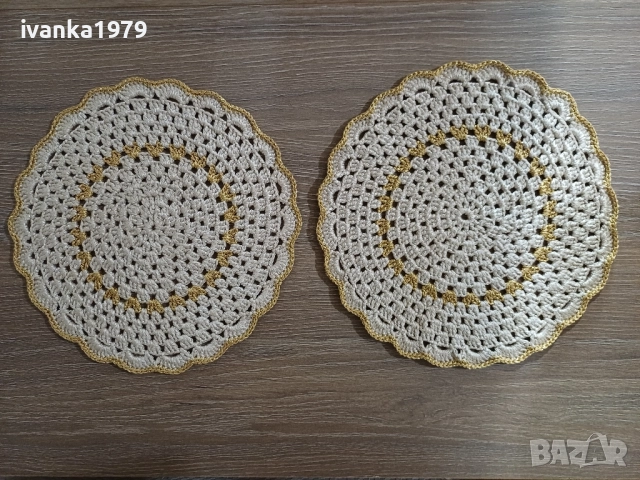 Плетени Коледни карета/ салфетки, снимка 5 - Декорация за дома - 52454393