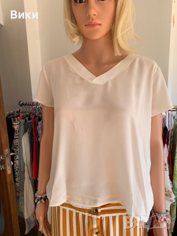 Нова блуза тениска в бяло с етикет, снимка 2 - Тениски - 40573377
