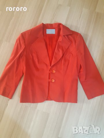 Червено късо сако, снимка 1