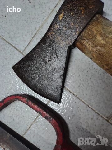 Брадва топор, снимка 5 - Антикварни и старинни предмети - 52500611