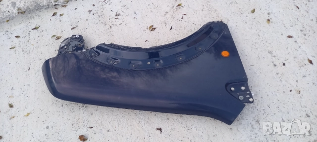 Десен калник Ford Tourneo Connect, снимка 2 - Части - 52326962