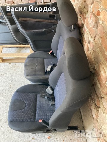 Комплект Салон / Седалки за Мазда 3 Хечбек ( 2003-2009), снимка 4 - Части - 41512084