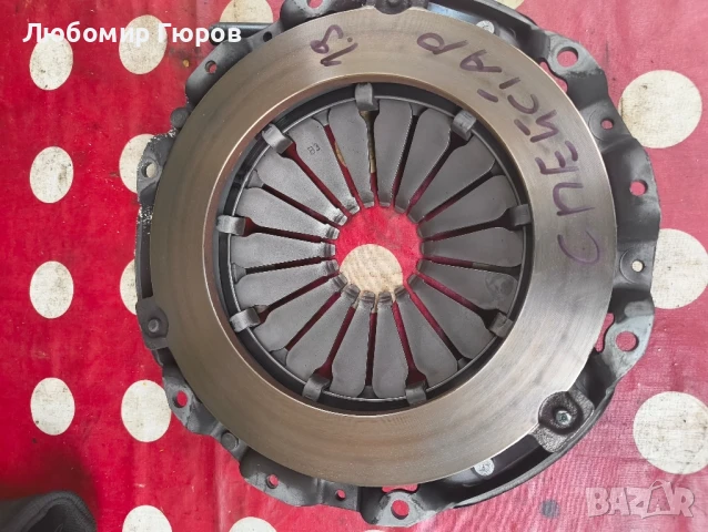 маховик съединител и притискател за Митсубиши спейс стар 1.9 дизел 2002