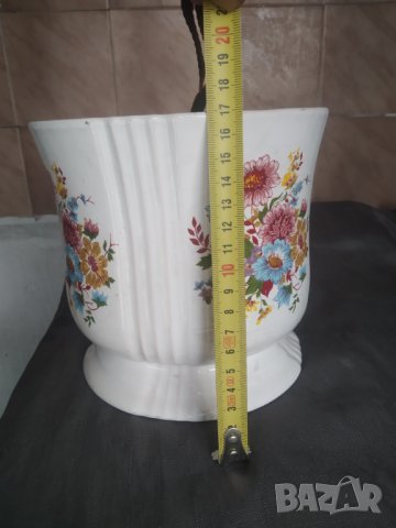 стара порцеланова саксия,кашпа, снимка 2 - Антикварни и старинни предмети - 35772081