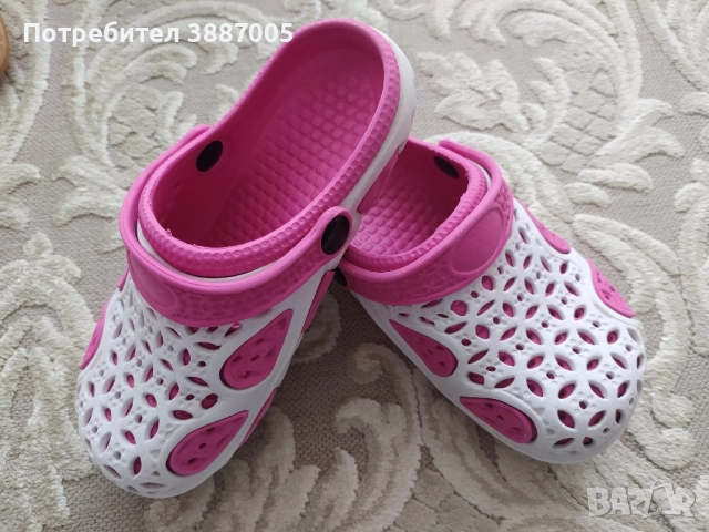 Лот обувки за момичета , снимка 2 - Детски сандали и чехли - 51817393