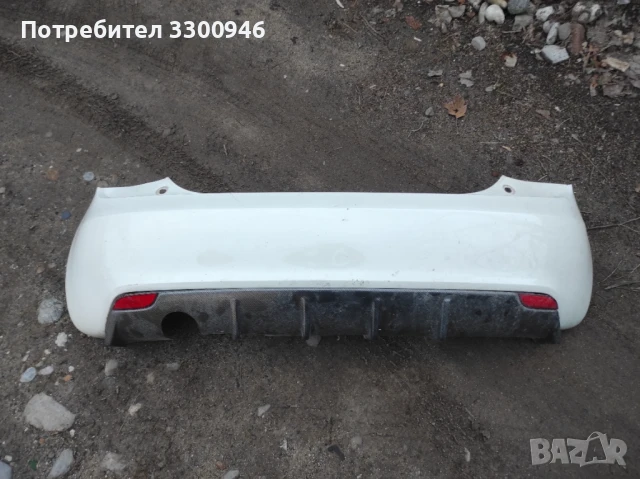 Задна броня и десен стоп за Ауди А1 