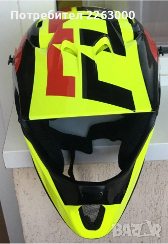 Full Face каска за спускане FOX Rampage L(59-60) на един сезон.