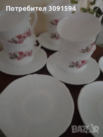 Сервиз 6 чаша и чинийки Arcopal Francee , снимка 4 - Сервизи - 53831075