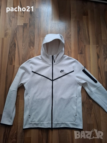 Nike Tech Fleece 