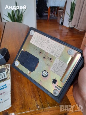Стар Телефон Електроника, снимка 5 - Антикварни и старинни предмети - 41967127