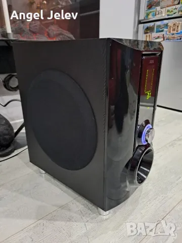 субуфер с флашка и блутут