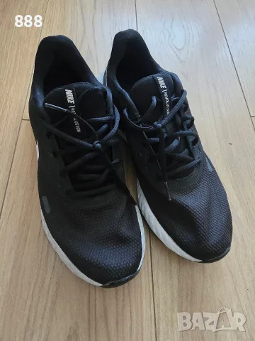 мъжки маратонки NIKE 45 номер , снимка 2 - Маратонки - 55886375