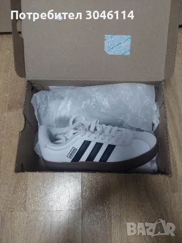 дамски маратонкиAdidas, снимка 8 - Маратонки - 49730854