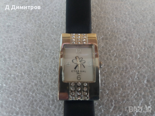 Дамски часовник Eternal с елементи Swarovski