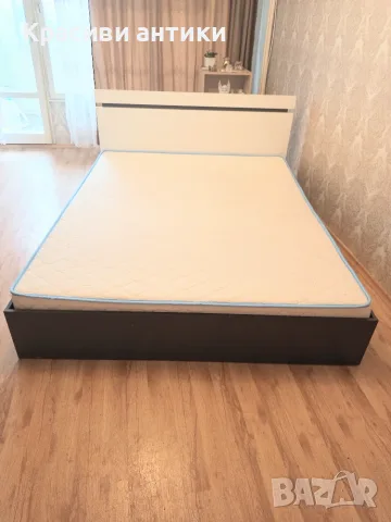 Легло за спалня с матрак, запазено 