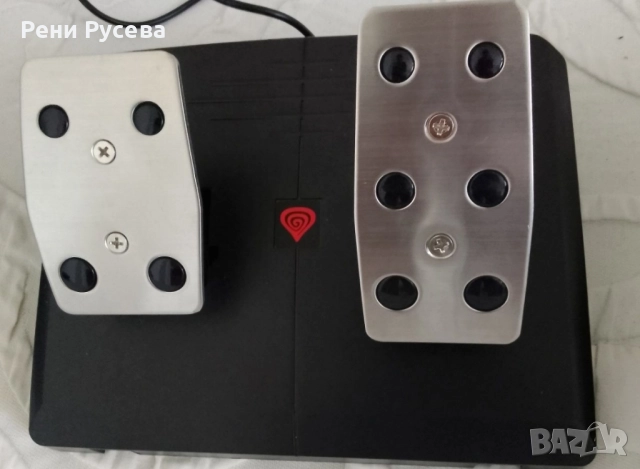 Волан Genesis seaborg 400, снимка 3 - Джойстици и геймпадове - 51544242