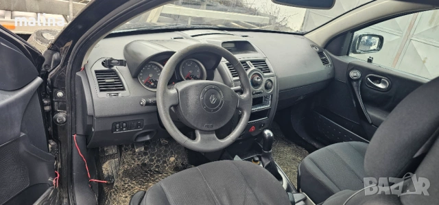 Рено Меган 1.6 цяла за части или на части , снимка 5 - Автомобили и джипове - 53302273