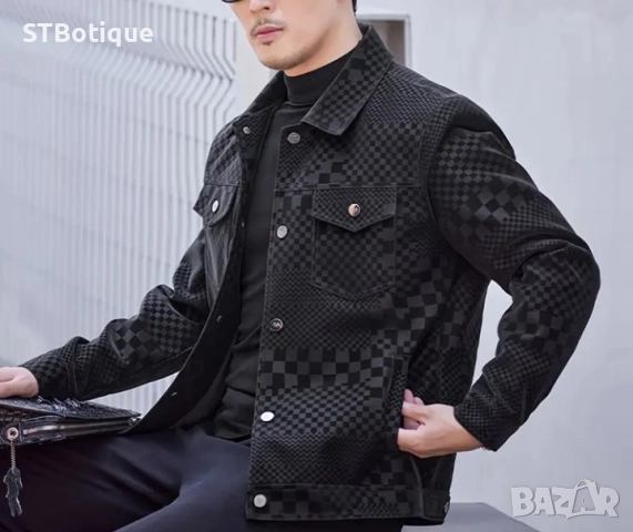 🧥✨ МЪЖКО ПАЛТО С КАРИРАН ДЕСЕН ОТ ИЗКУСТВЕНА КОЖА – STBOUTIQUE ✨🧥
