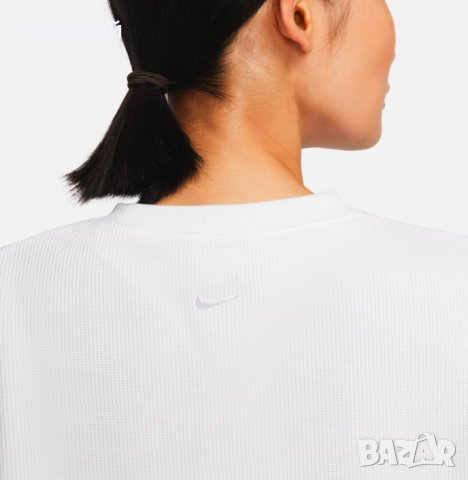 Nike Dri-FIT Victory Women Crew Top White блуза, снимка 13 - Блузи с дълъг ръкав и пуловери - 40696964