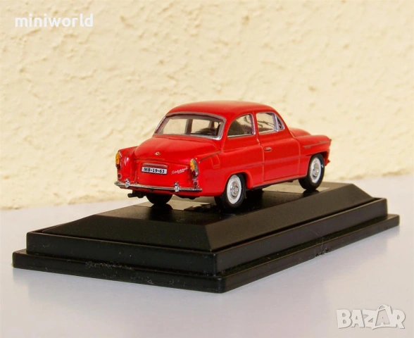 Skoda Octavia 1959 - мащаб 1:72 на Abrex моделът е нов в PVC дисплей-кейс, снимка 2 - Колекции - 53682229