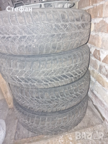 Гуми с джанти Нисан Микра, снимка 3 - Гуми и джанти - 52226399