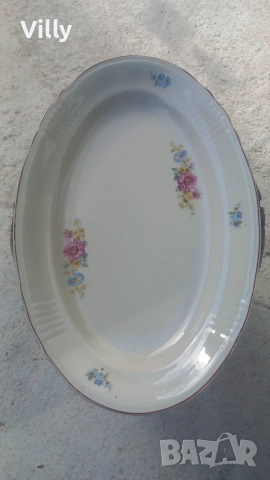 Порцелан плато, снимка 2 - Чинии - 52593458