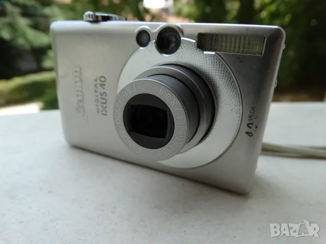 CANON IXUS 40 ...