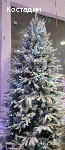Коледна елха с вградени лампички по връхчетата, снимка 8 - Други - 52213297