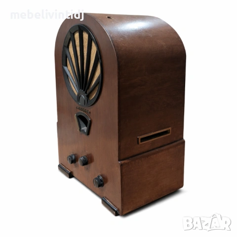 Радиоприемник стил Катедрал, снимка 2 - Антикварни и старинни предмети - 53720739