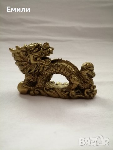 Сувенир малка статуетка китайски дракон в бронзов цвят 