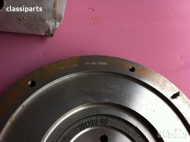 Нов, плътен маховик Valeo за Пежо 307 / Peugeot 307, снимка 4 - Части - 51061733