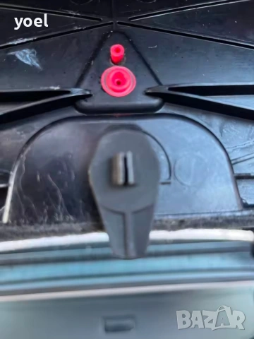 Райбер за авариен триъгълник за Audi A4 B6-B7 Avant