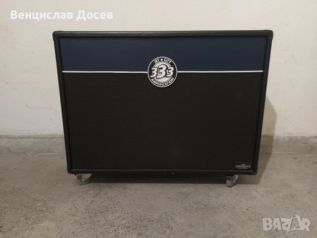 Китарен кабинет 2х12 Празен Jet City